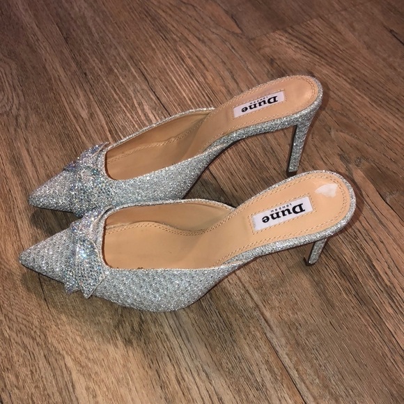 𝅺dune London Silver Sparkle Glitter Mule Heels w Bow Accent - New EU 36 US 5 - Picture 3 of 7